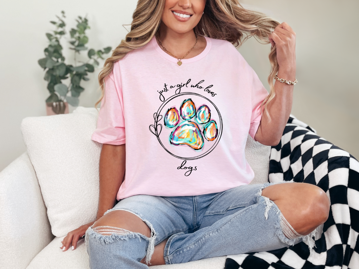 Just A Girl Who Loves Dogs Graphic Tee