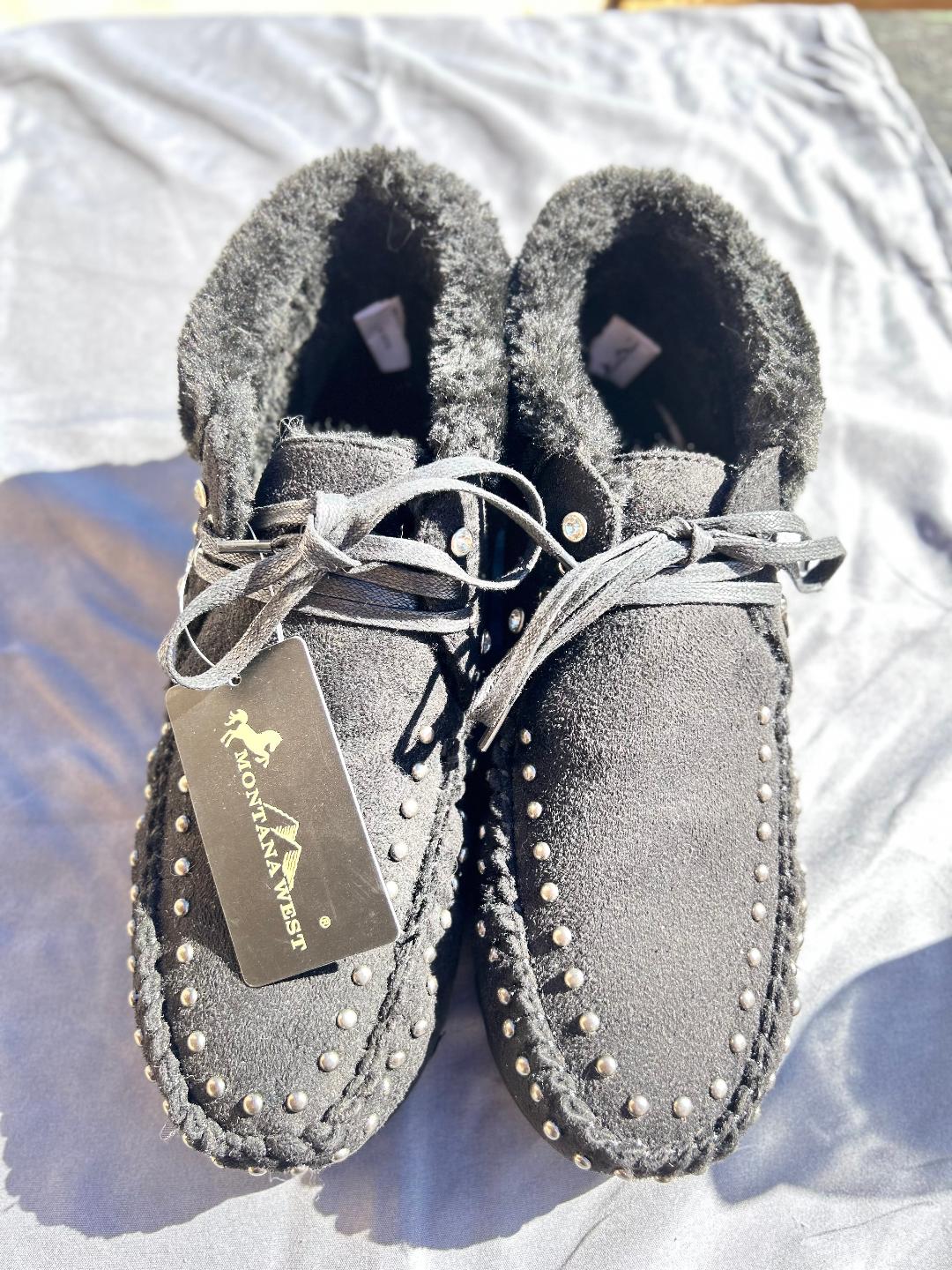 Montana West Western Style Studded Moccasins size 9